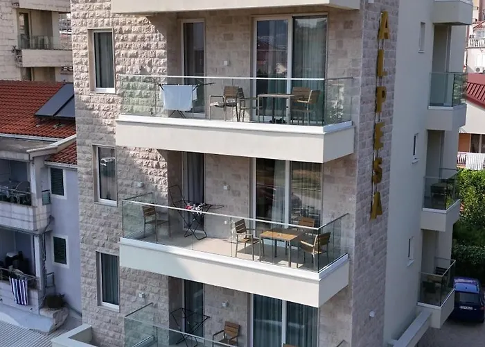 Alpesa Apartments